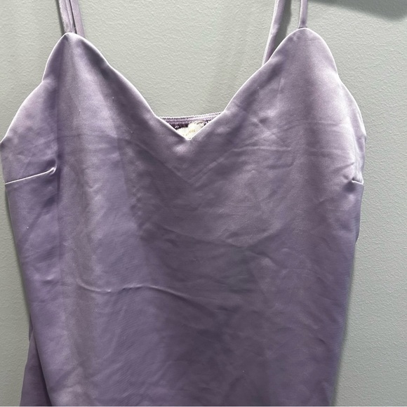 Monte’s Los Angeles camisole top- silky size small - Picture 2 of 4